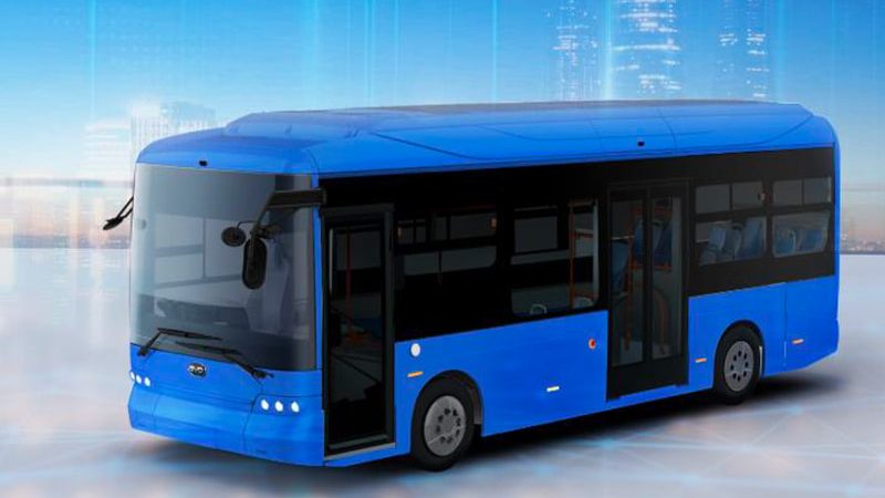 BYD、9mサイズの中型EVバス「J7」国内導入へ 2024年1月予約受付開始