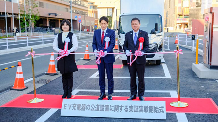 日本初！ EVトラックも充電可能な公道EV充電ステーションが横浜市で運用開始