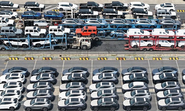 国際エネルギー機関 世界中でEV車の販売台数が急増 中国がリード